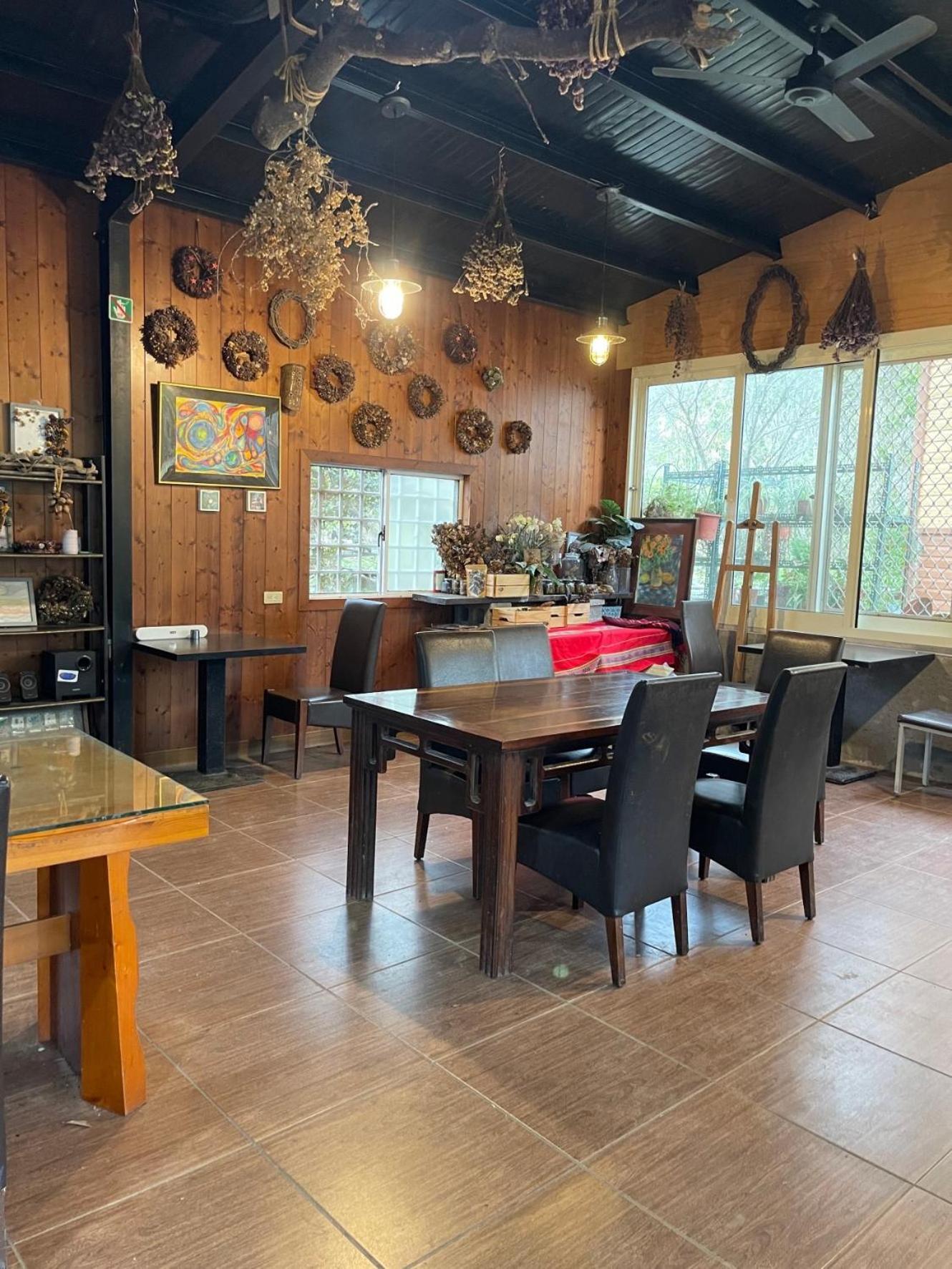 Go Bill B&B Xinyi Екстериор снимка
