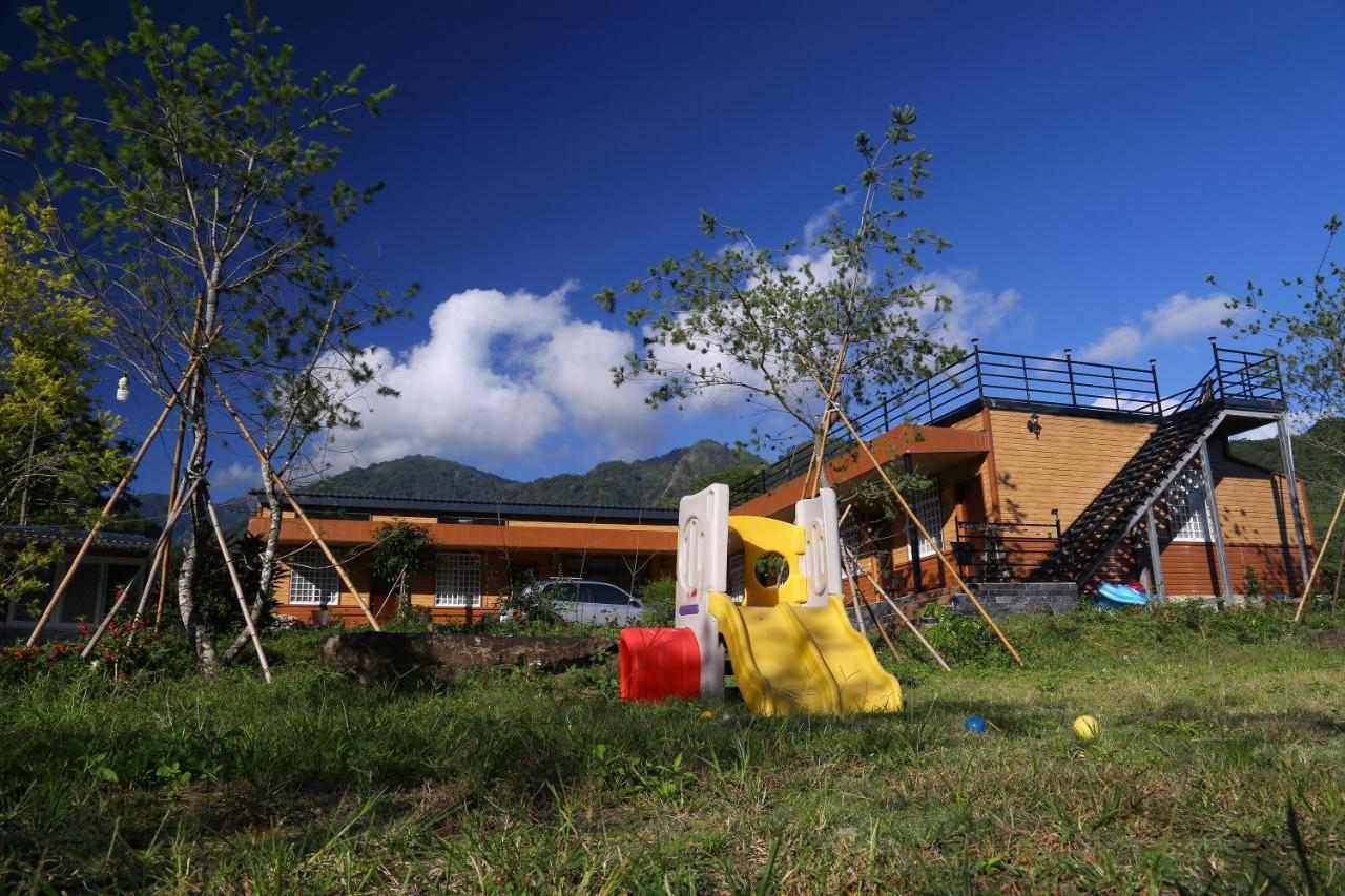 Go Bill B&B Xinyi Екстериор снимка